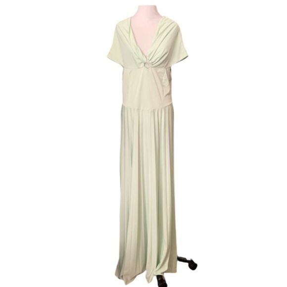 ASOS DESIGN twist front off-the-shoulder pleated maxi dress in sage Mint Green - Picture 3 of 16